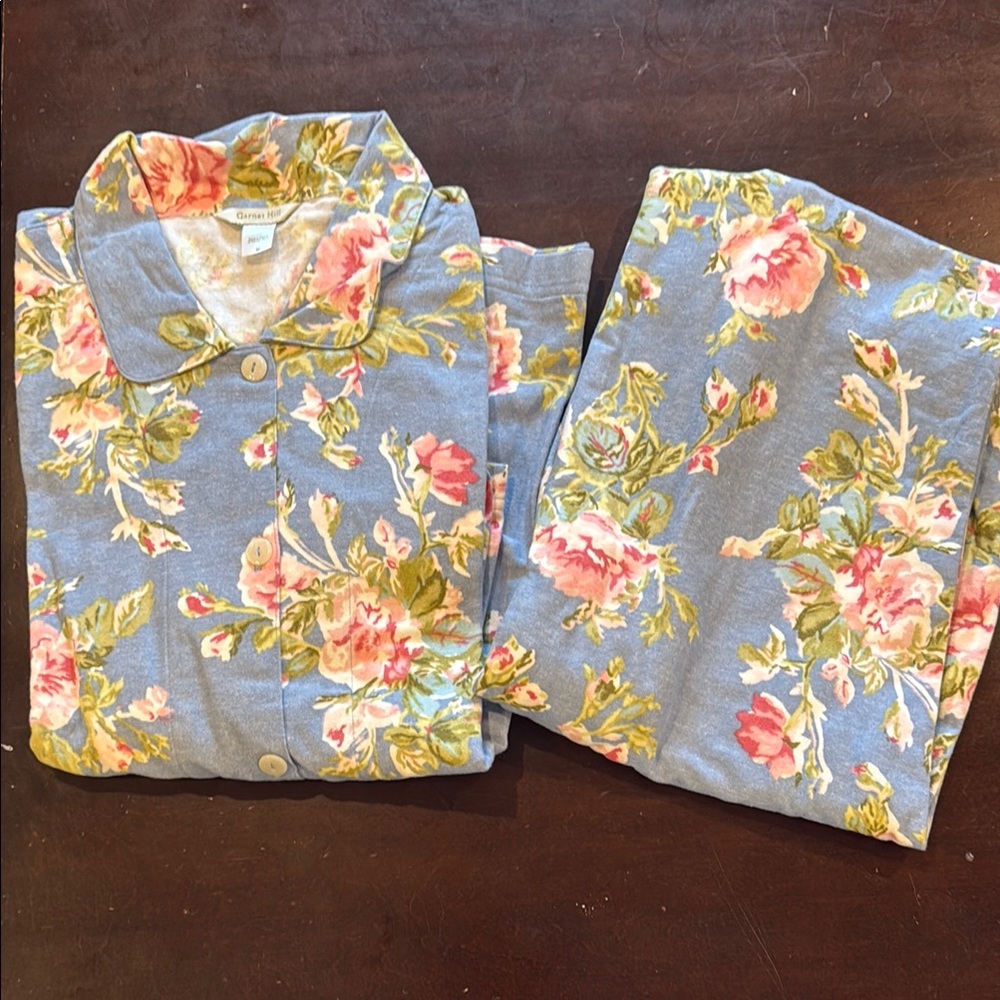NWOT Garnet Hill sz M Floral Pajama Set in Blue and Pink